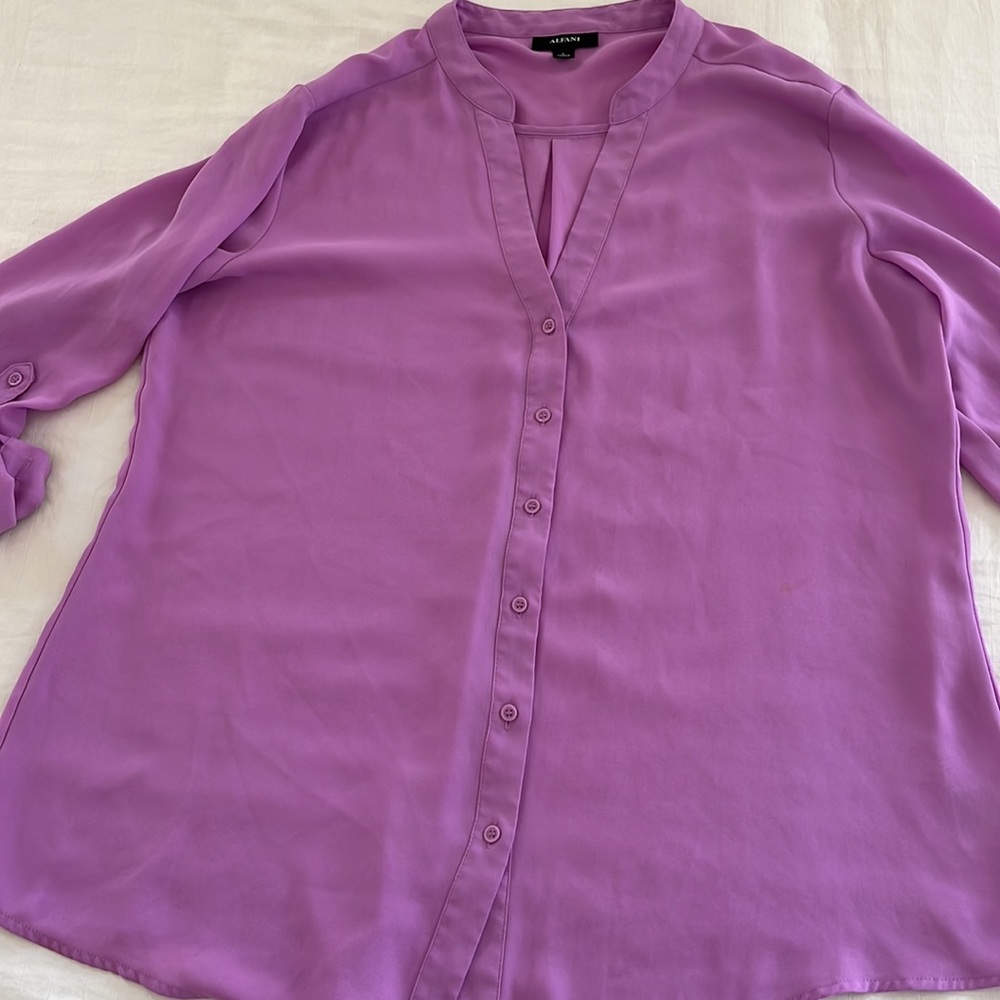 Alfani size large full sleeve/3/4 sleeve blouse